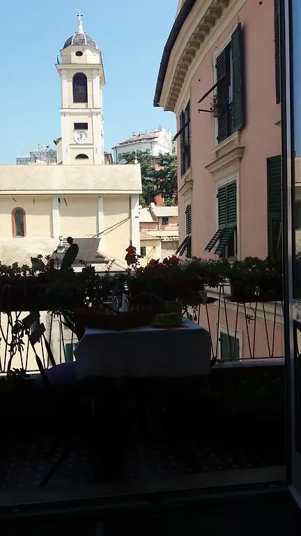 Il Riposo Del Guerriero Guesthouse Genova Gæstehus